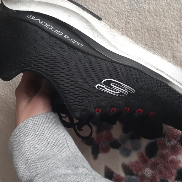 Sketchers Air Cooled Memory Foam Running Shoes - Picture 5 of 9